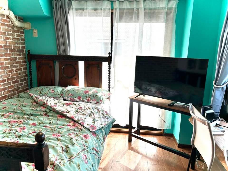 ラフォレ１０１　新宿から13分のくつろげるお部屋 Apartamento